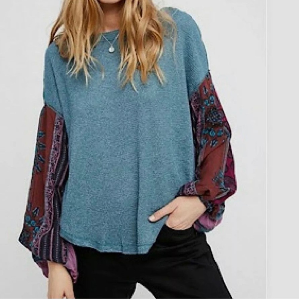 NWOT S We The Free Free People Blossom Balloon Sleeve Waffle Knit Oversized Top